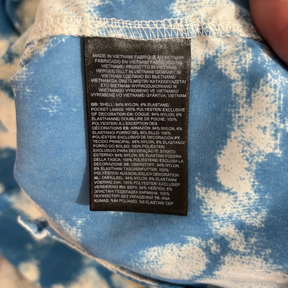 The North Face Printed Class V Pullover Anorak in Vintage Indigo Mushroom Abyss